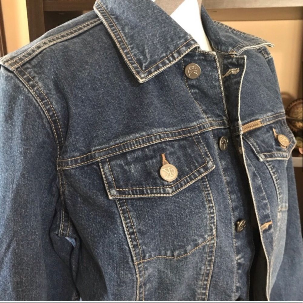 Calvin Klein Jeans MEDIUM Jean Jacket - Picture 3 of 6